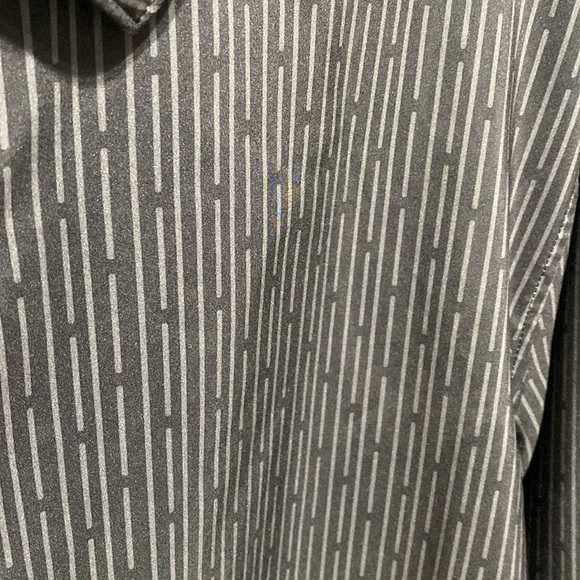 Perry Ellis shirt - Picture 4 of 4